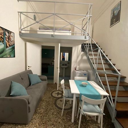 Centralissimo Appartamento Su Due Livelli 1 Turín Exteriér fotografie