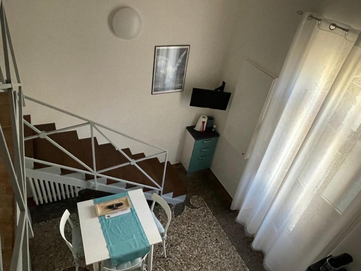 Centralissimo Appartamento Su Due Livelli 1 Turín Exteriér fotografie