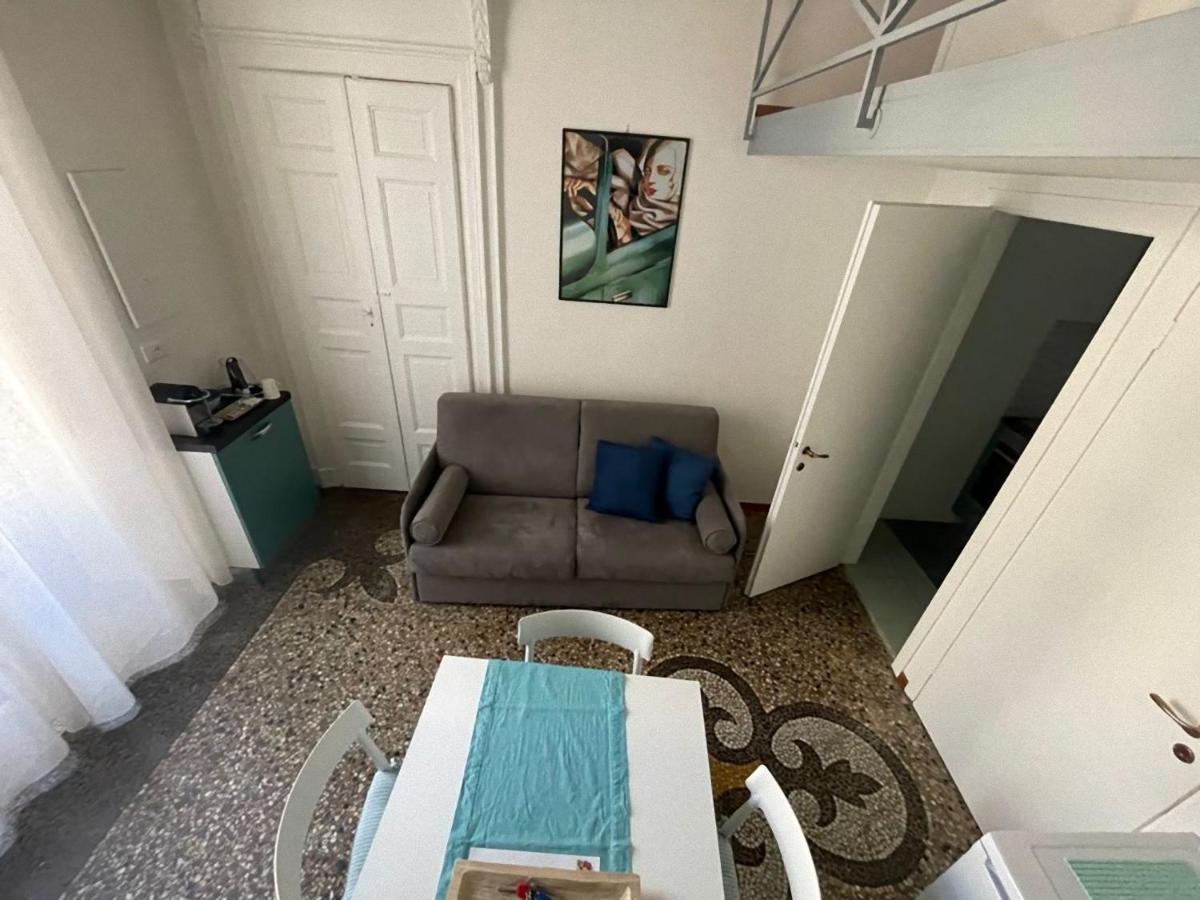 Centralissimo Appartamento Su Due Livelli 1 Turín Exteriér fotografie